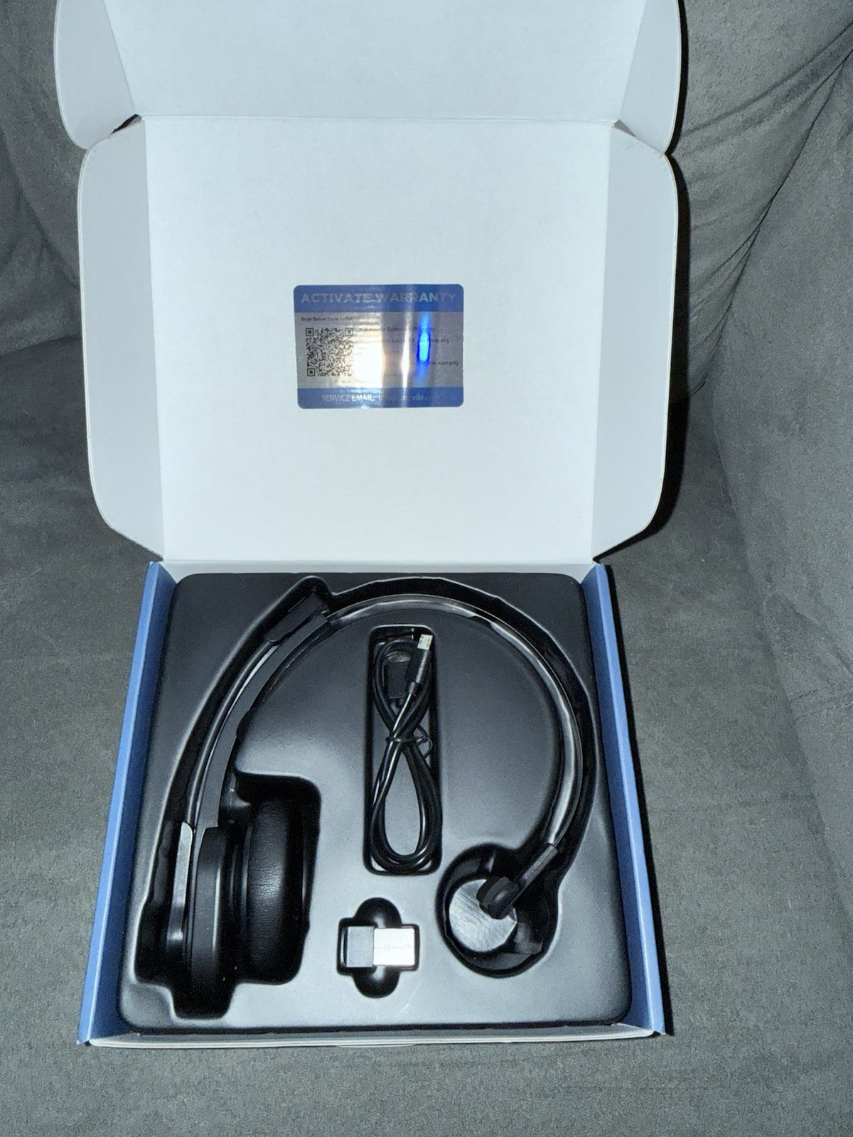 Sarevile Wireless Mono Headset w/ Charging Cable & USB Adapter – Open Box