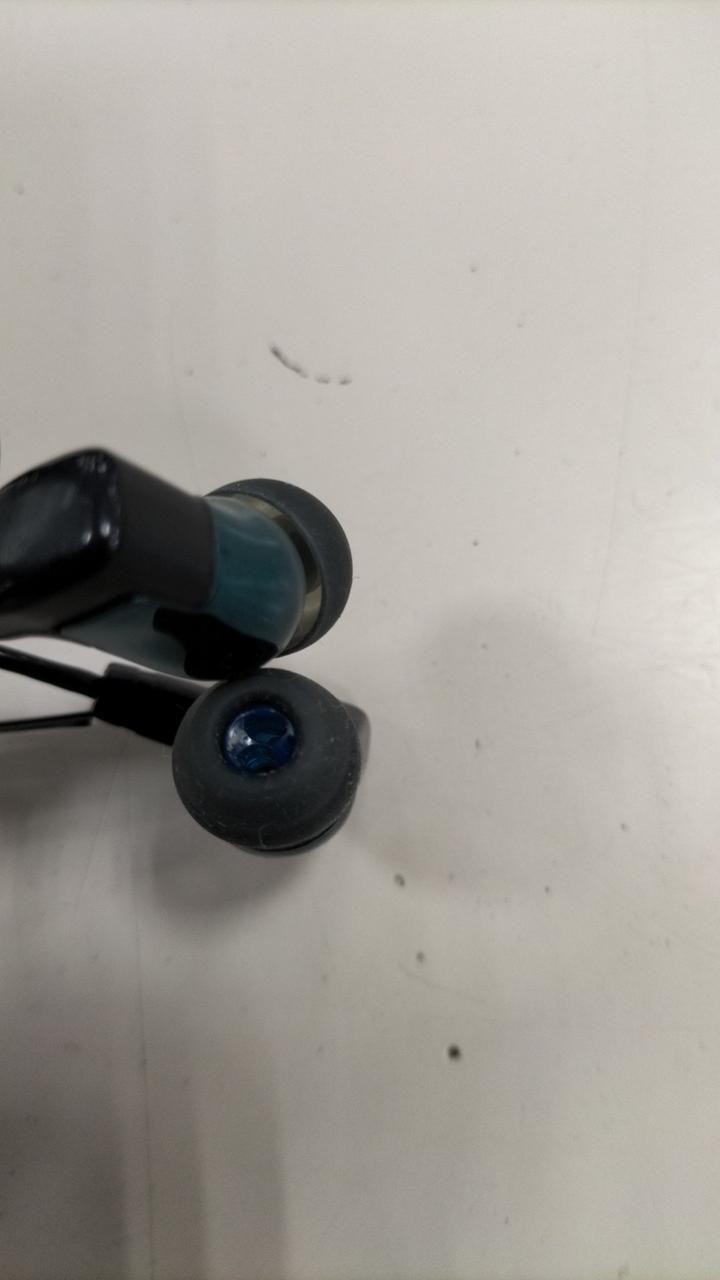 Ultimate Ears TRIPLEFI 10 In-Ear Monitors 20Hz-20kHz 32Ω 117dB Used