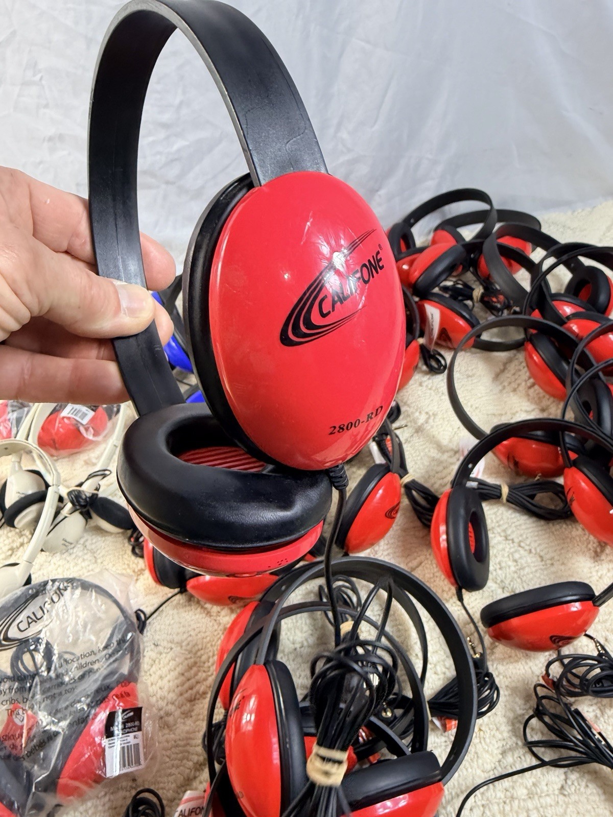 LOT OF 33Headphones Califone 2800 Listening First Stereo – Red, Blue for kids
