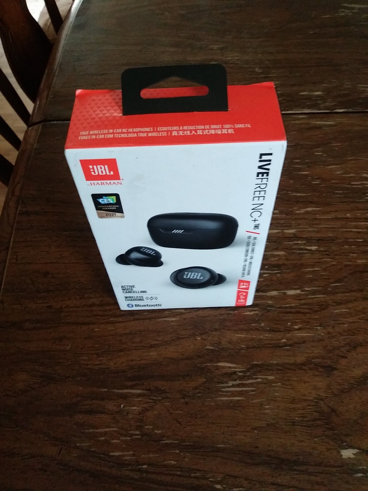 JBL Live Free nc + tws Active Noise Cancellation, Built-in Microphone, Built-In