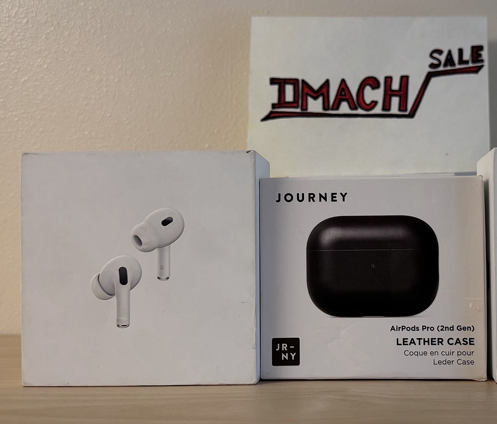 Genuine Apple AirPods Pro 2nd Gen MagSafe USB-C + Journey Leather Case