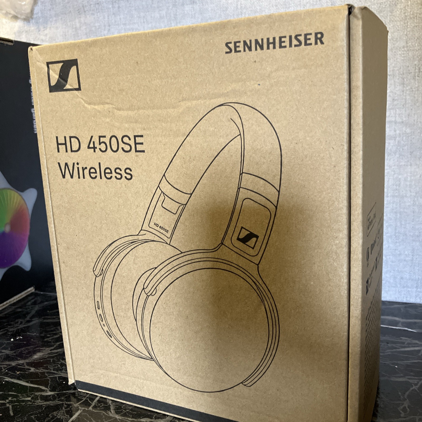 Sennheiser HD 450SE Wireless Headphones – Black. BRAND NEW! Free Shipping!!!
