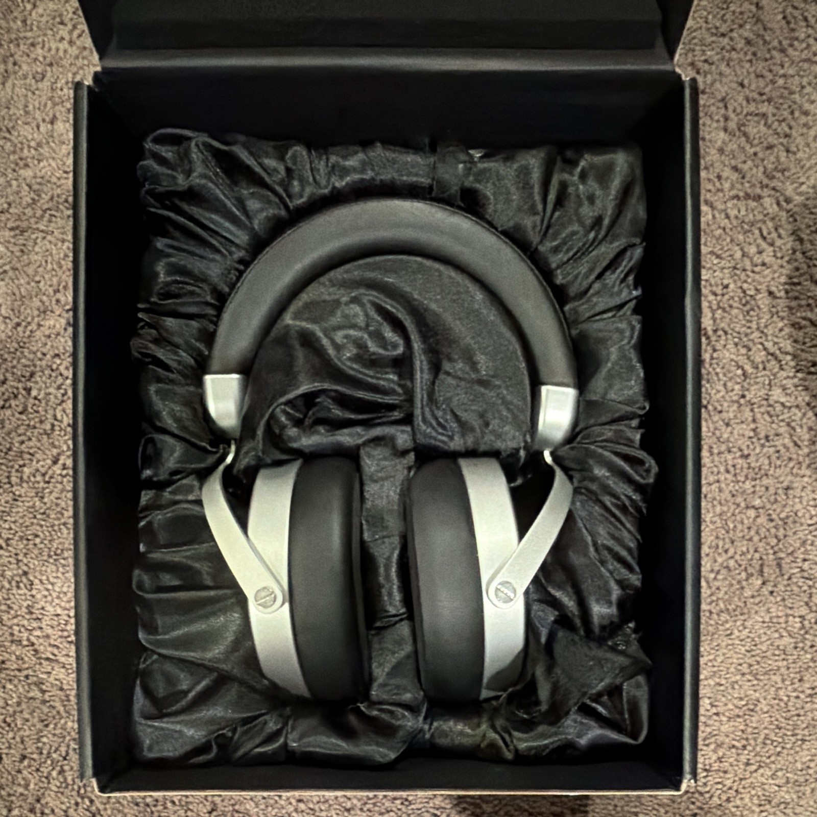 HiFiMAN DEVA Pro Open-Back Over-Ear Wired 3.5mm Headphones Black/Silver