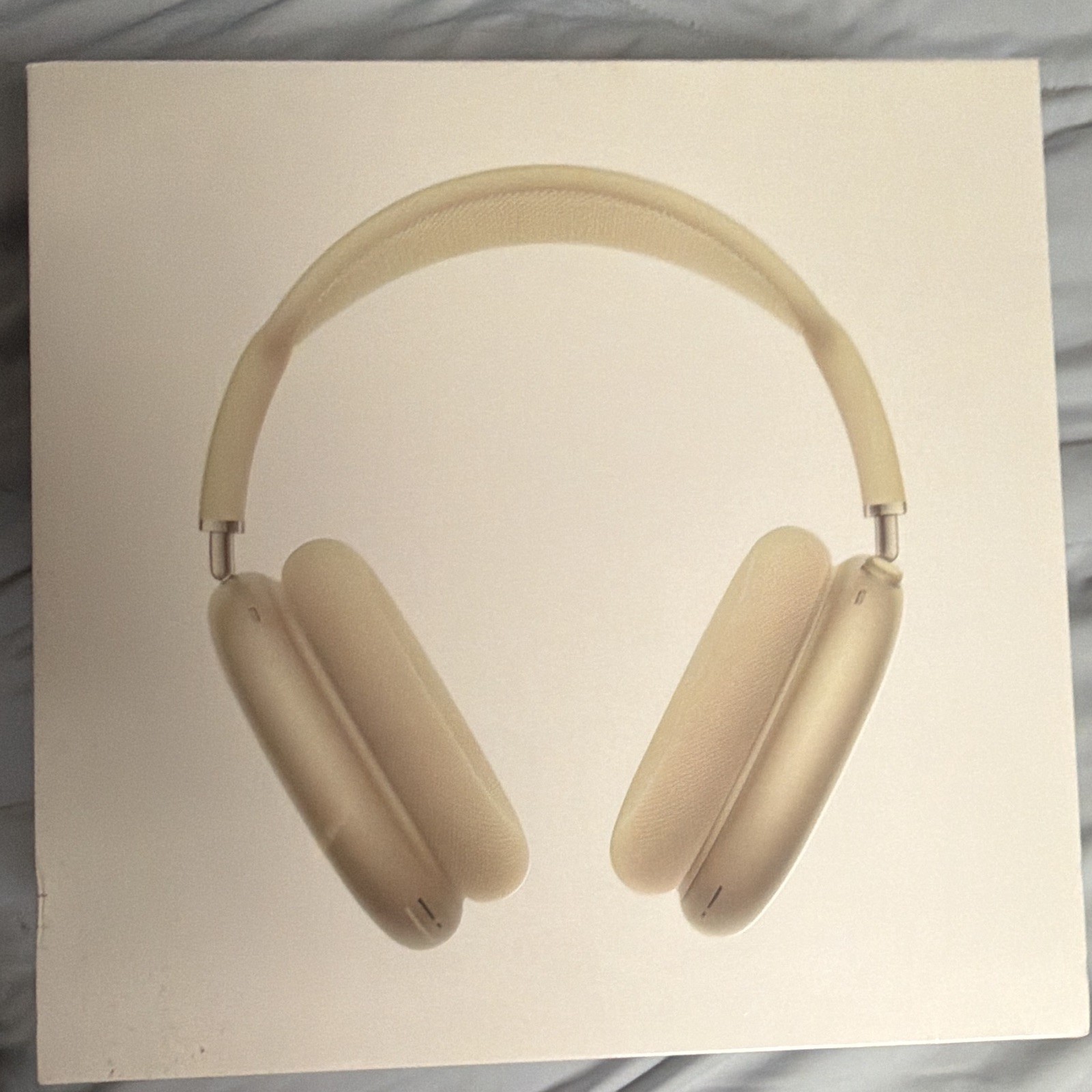 Apple AirPods Max w/ Smart Case USB-C Beige Over-Ear Bluetooth ANC Headphones
