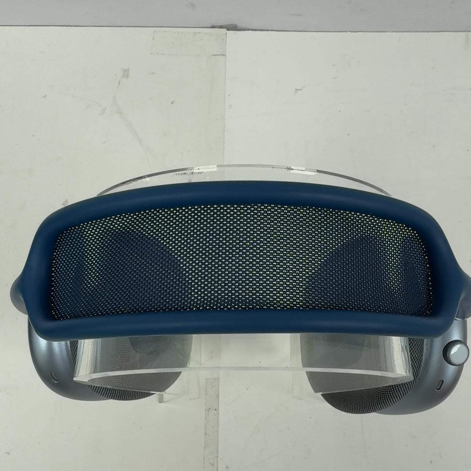 Apple AirPods Max Wireless Over-Ear Headphones Blue