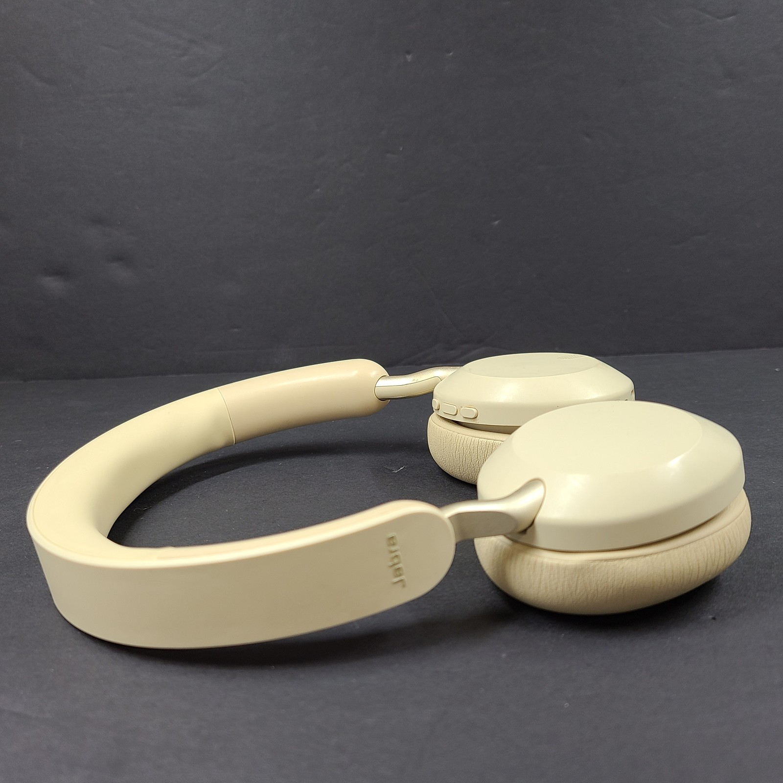 Jabra Elite 45h HSC110W Wireless Bluetooth On-Ear Headphones – Grade B Beige