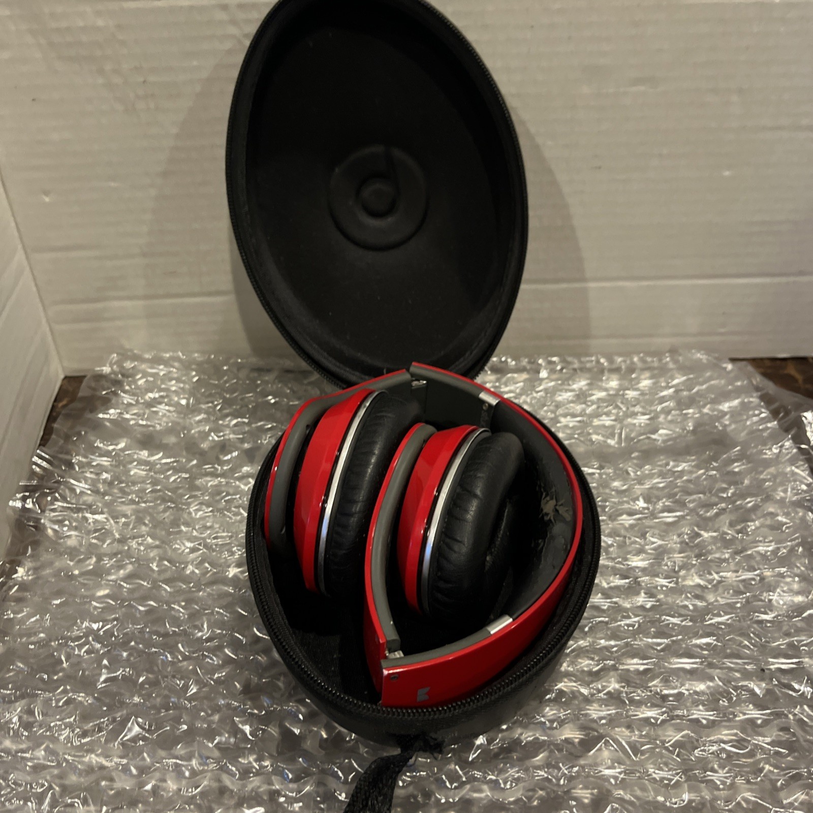 beats monster Studio headphones Red And Black With Case