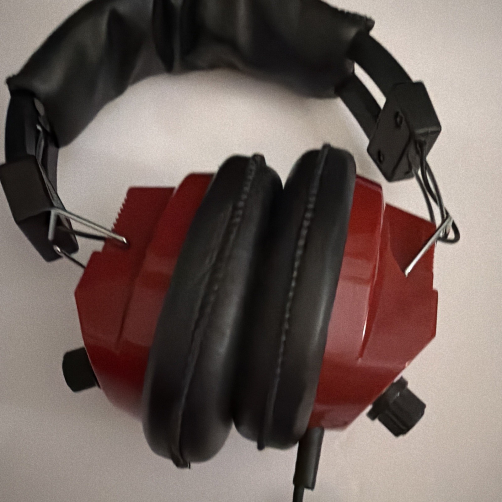 Vintage Racing Electronics RE-24 Race Headphones Over The Ear