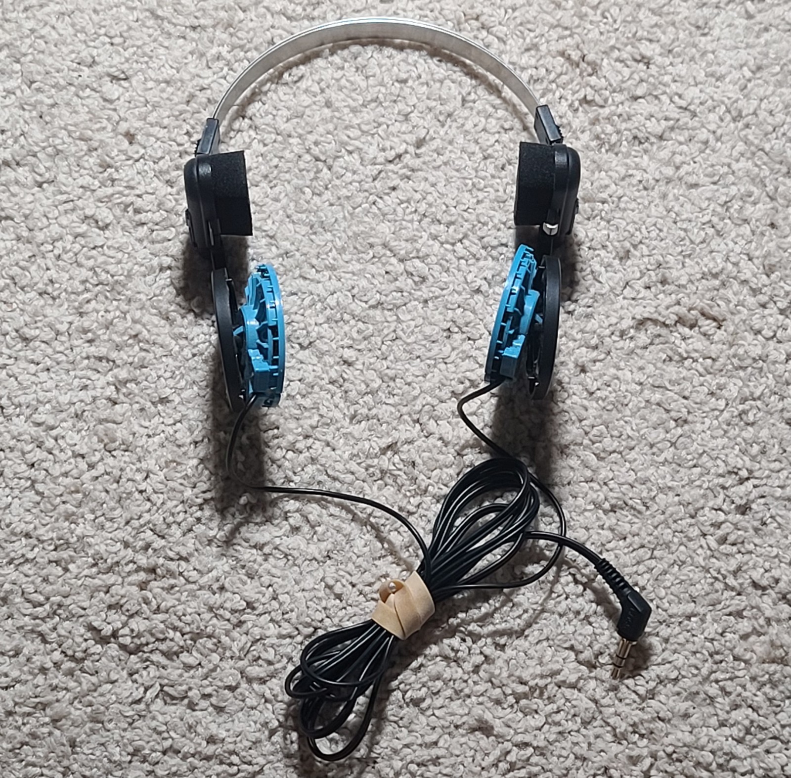 Koss Porta Pro On-Ear Headphones – NEED NEW EARPADS