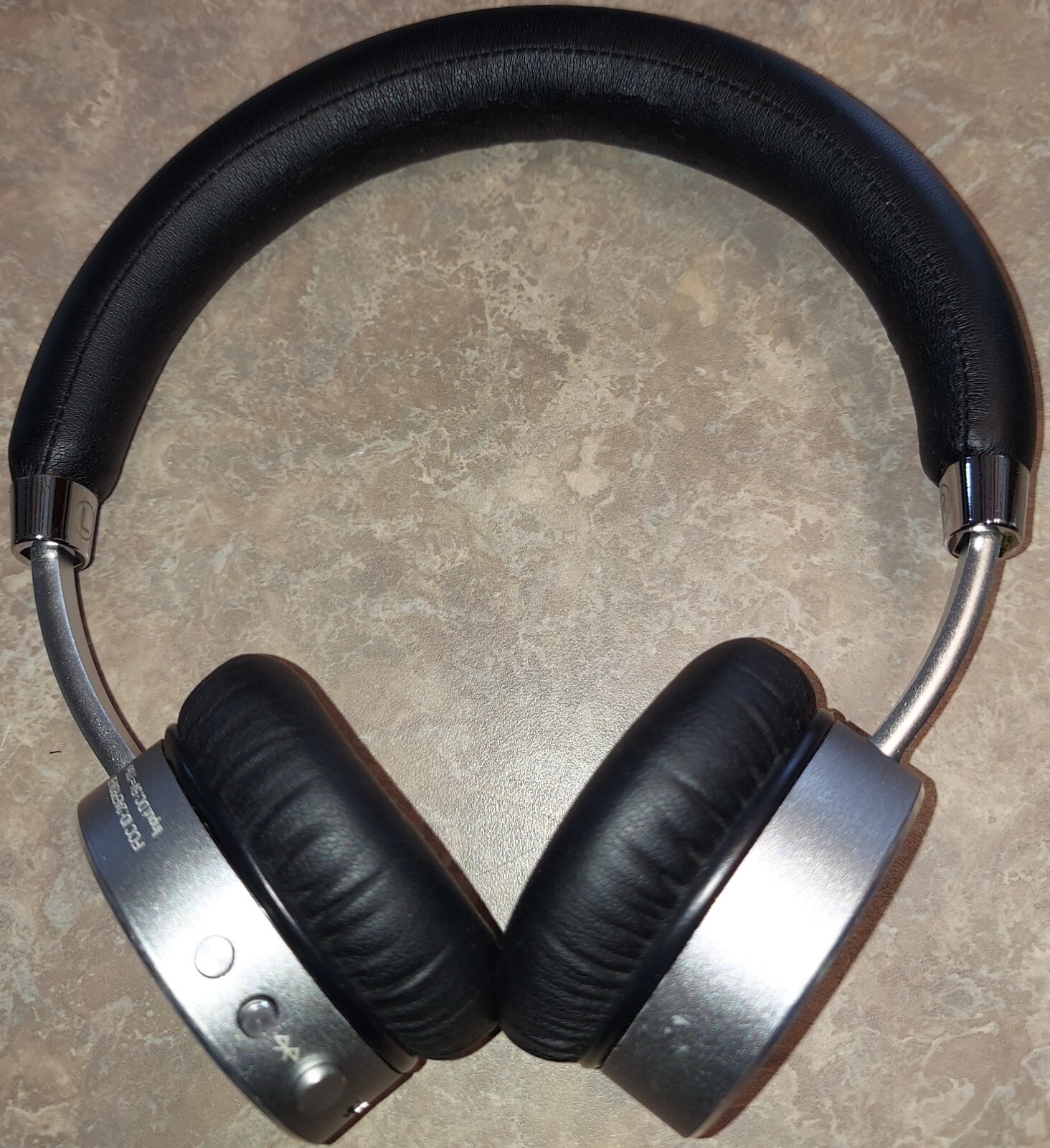 Brookstone Compact Bluetooth Headphones