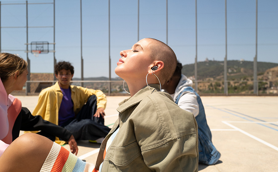 JBL Live Free 2 TWS True wireless Noise Cancelling earbuds