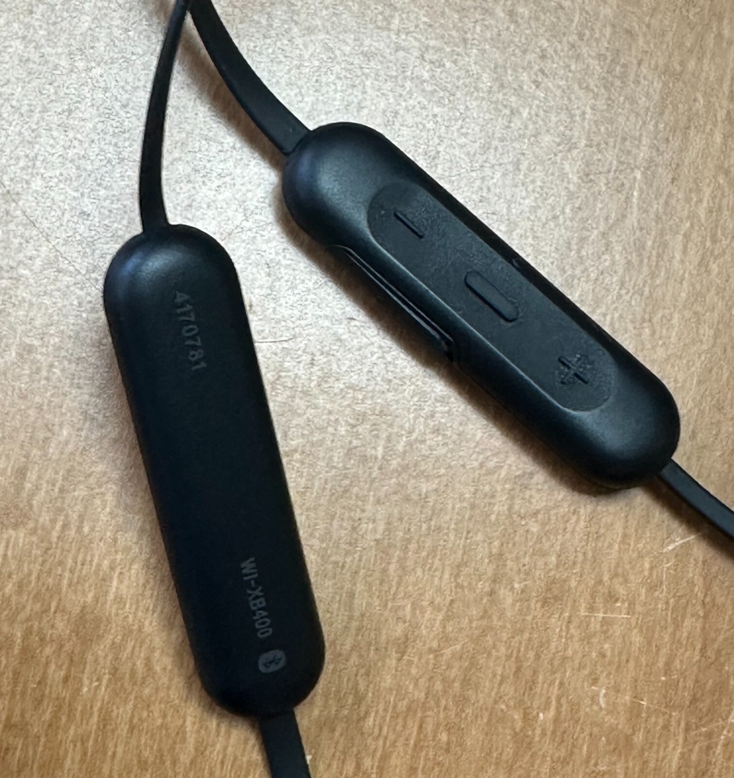 SONY Original WI-XB400 Extra Bass Wireless Bluetooth Headphones BLACK ~ FOR PART