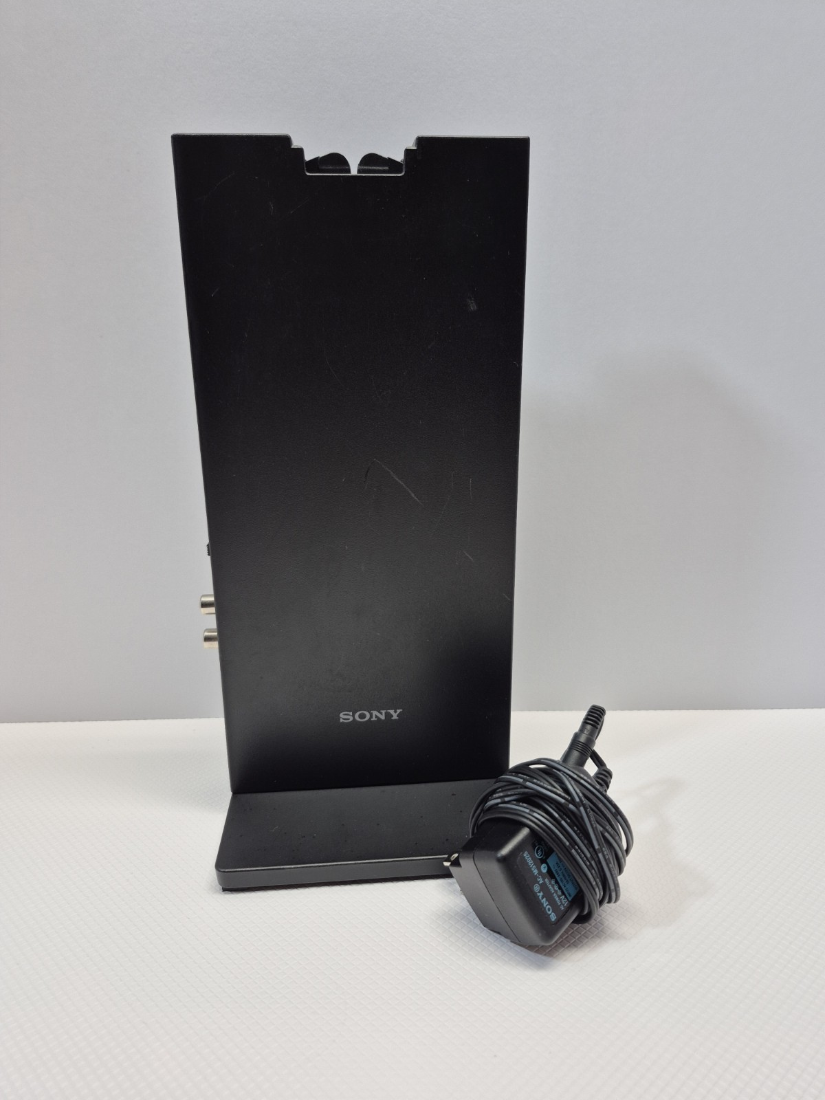 Sony TMR-RF985R Wireless RF Stereo Transmitter Base w/ AC Adapter Tested