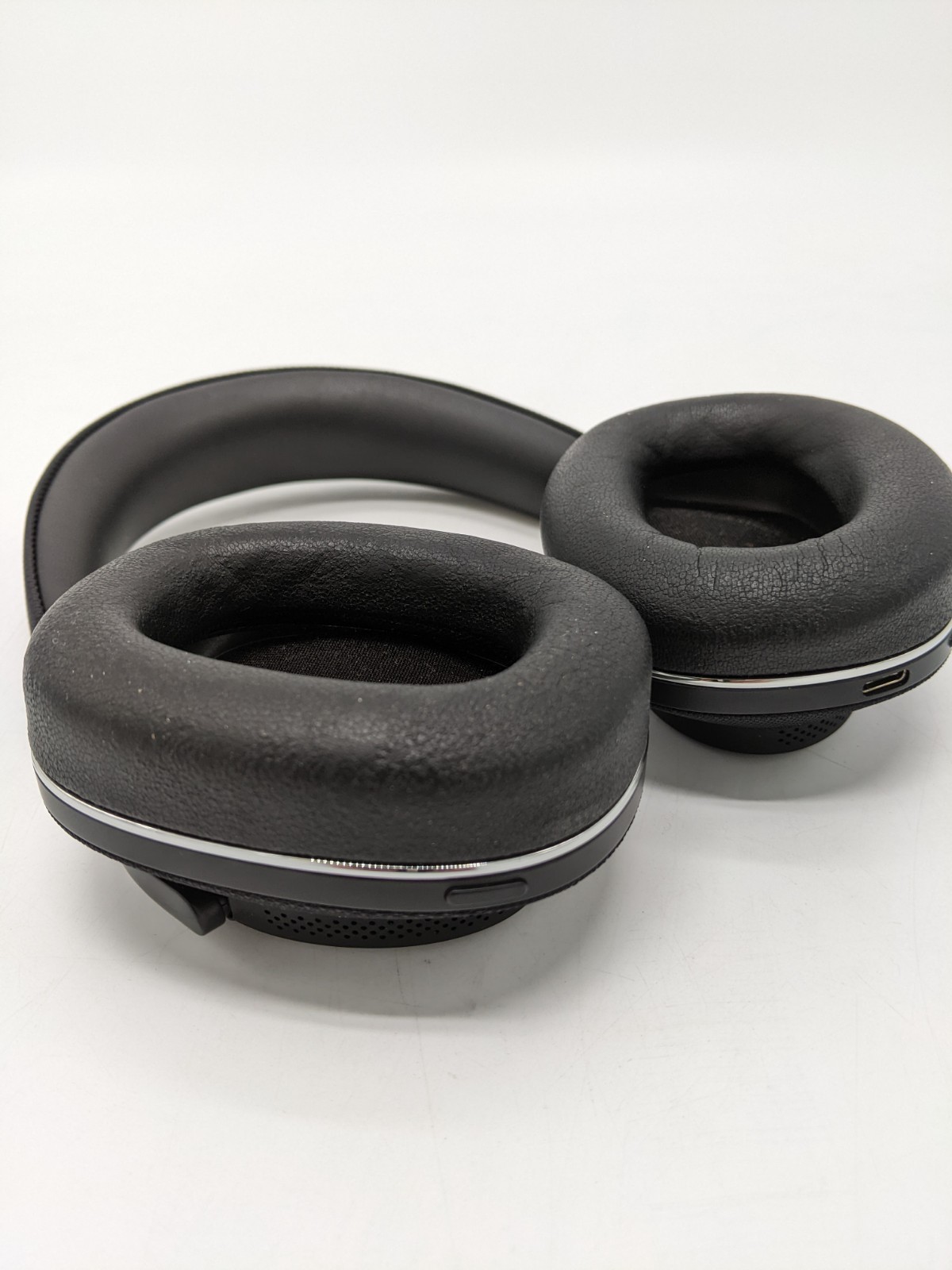 Bowers & Wilkins PX7 S2 Noise Canceling Wireless Bluetooth Headphones – PARTS