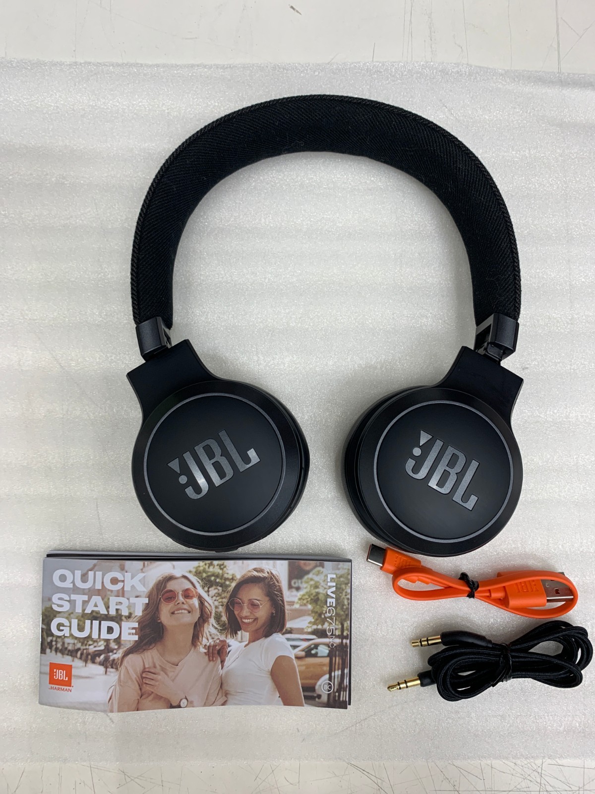 JBL Live 675NC Wireless On-Ear Headphones with Adaptive Noise Cancelling