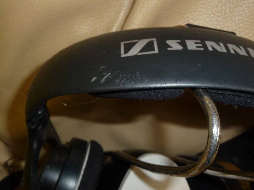 Sennheiser RS 120 Sound Experience Max Comfort Wireless Headphones Very Good