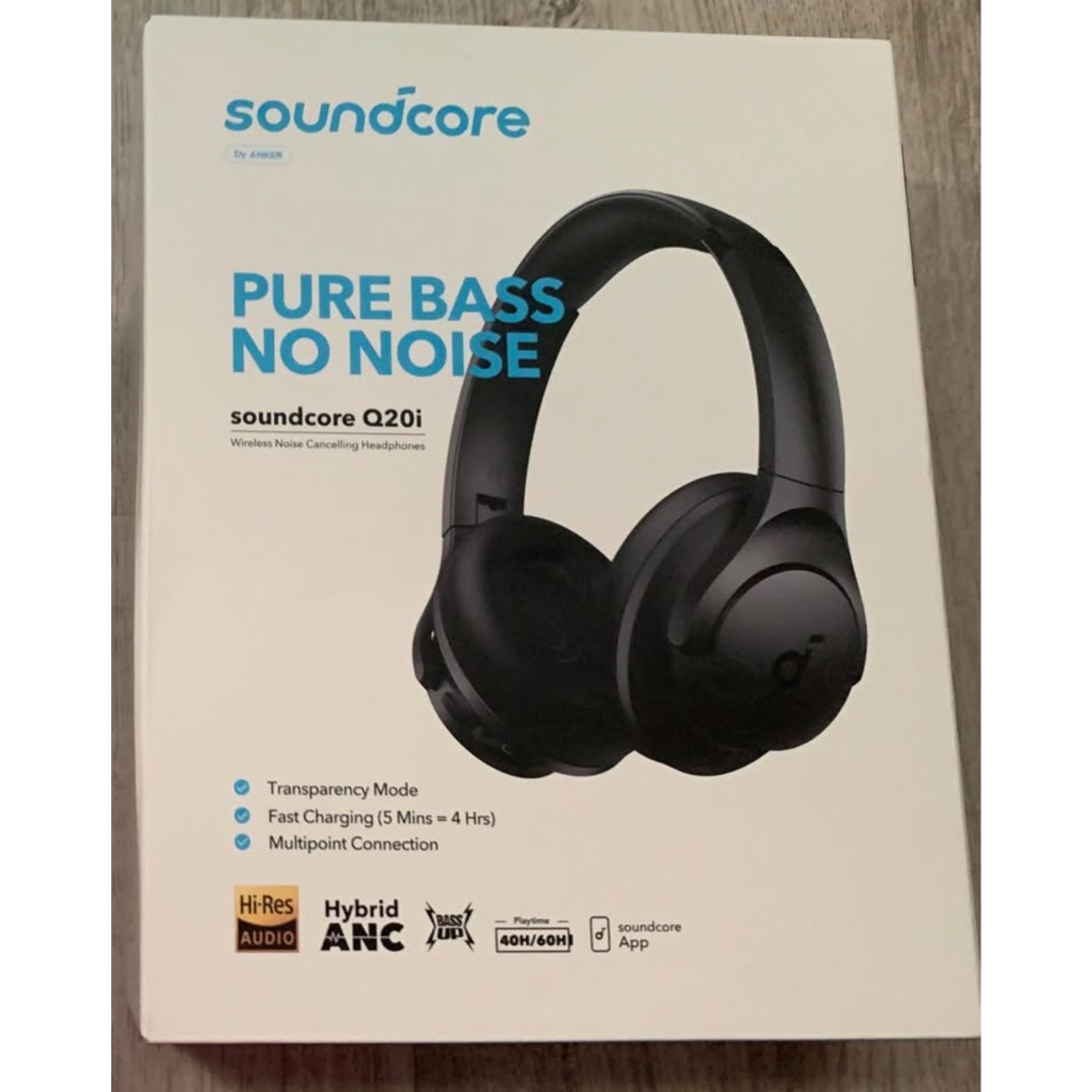 Sound core by Anker Q20i Hybrid Active Noise Cancelling Headphones BLUETOOTH