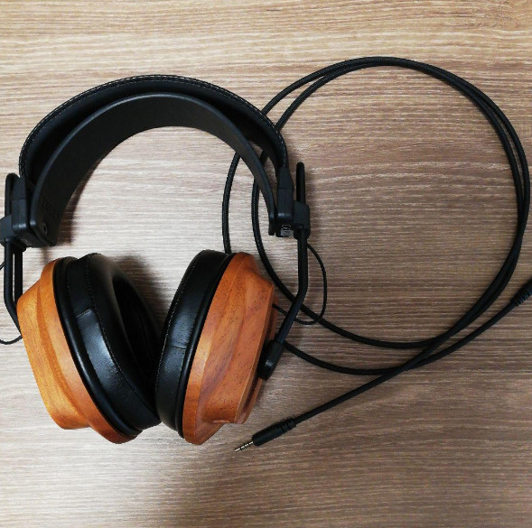 Fostex T60RP Stereo Audiophile Headphones Stereo Over Ear Wood Grain Used Japan