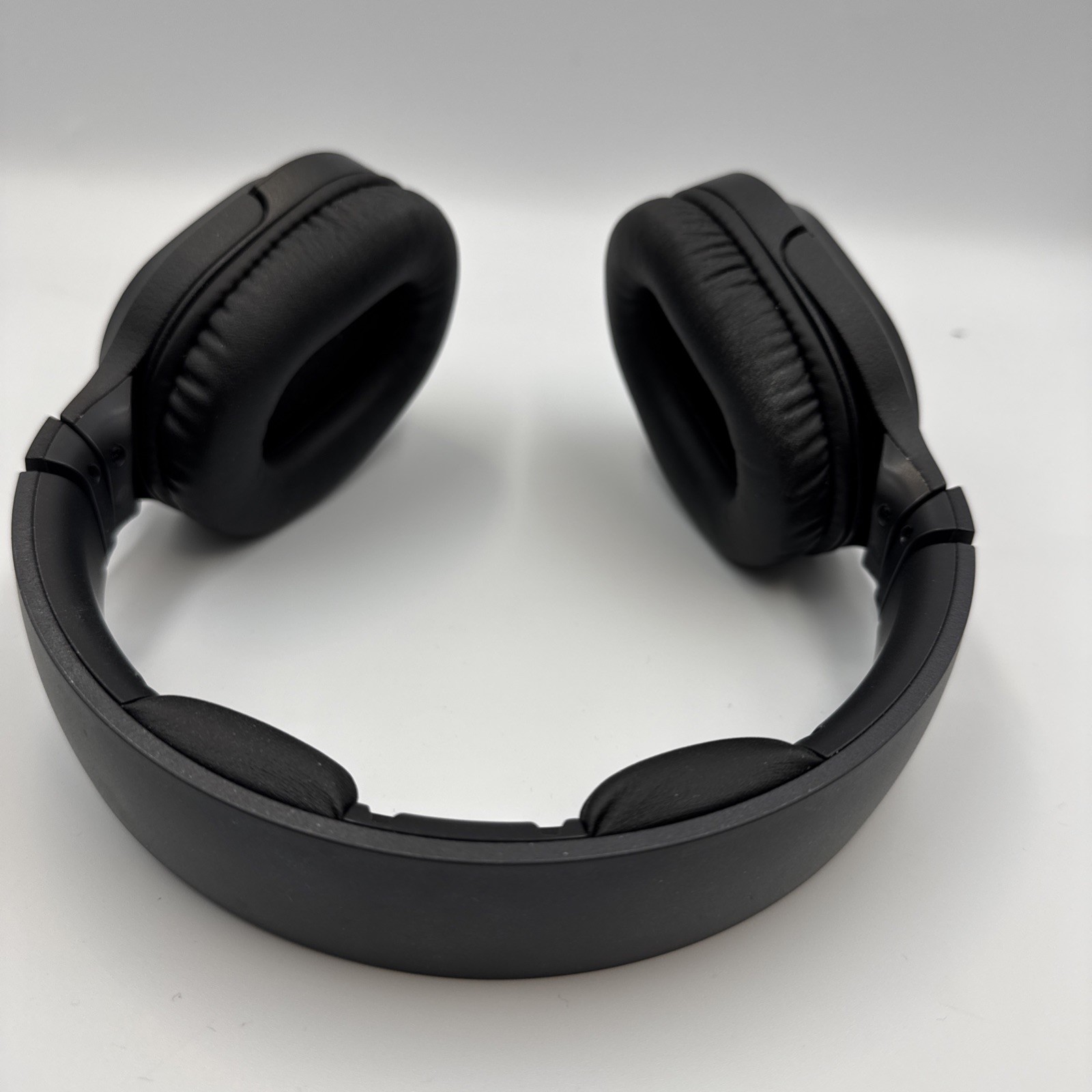 Sony RF400 Wireless Home Theater Headphones – Black No Box, Used, Tested