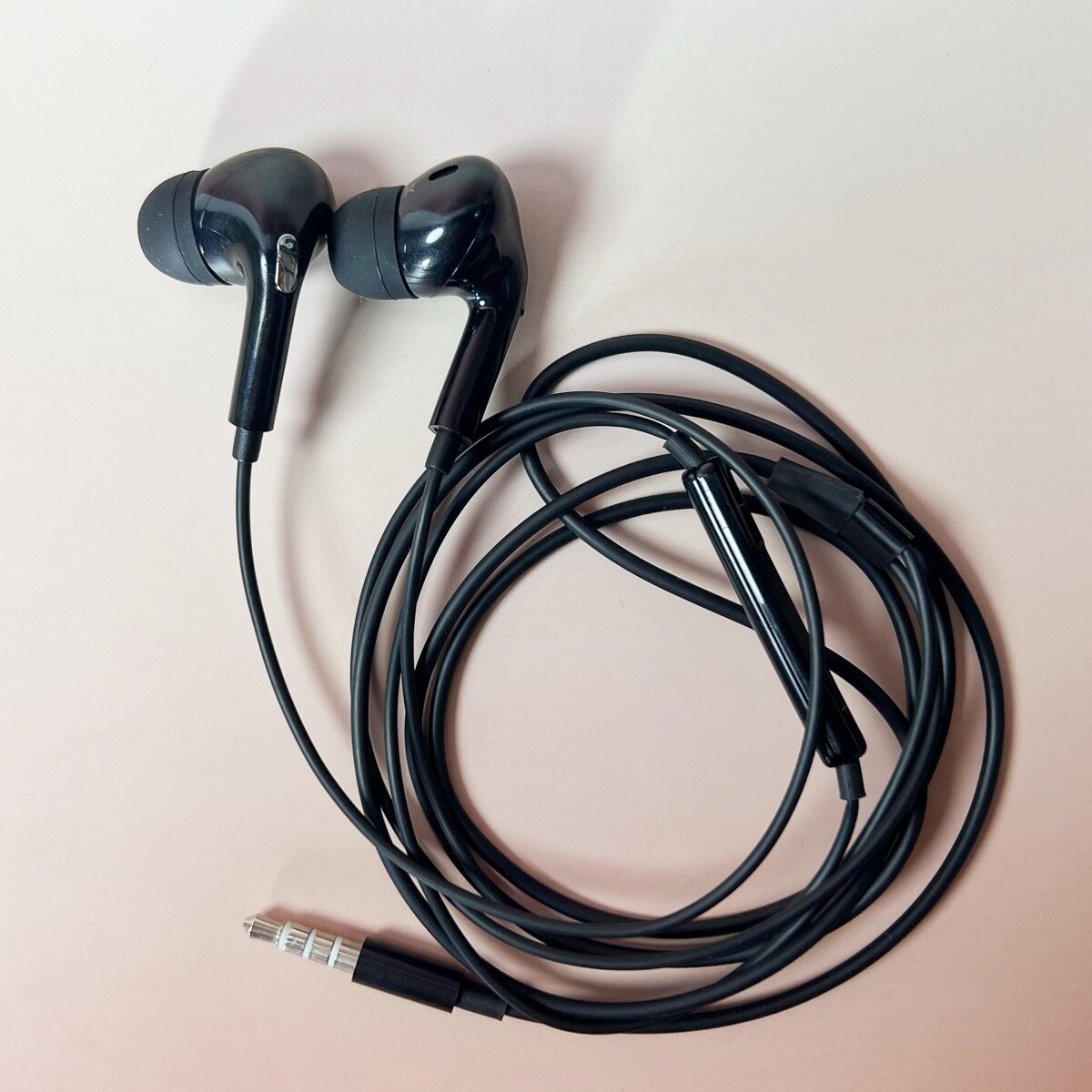 Earphones Black Headphones Headset Wired 3.5mm Jack Earbuds For IOS/Android