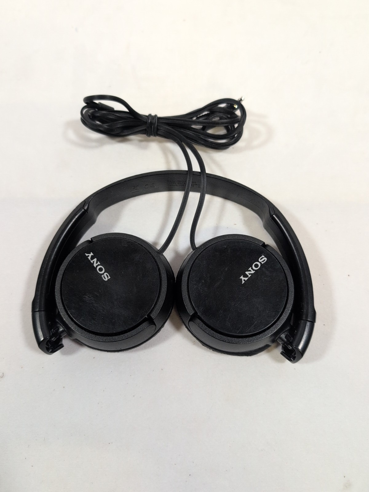 Sony Wired On-Ear Headphones – Black – 3.5mm Jack Audio Quality
