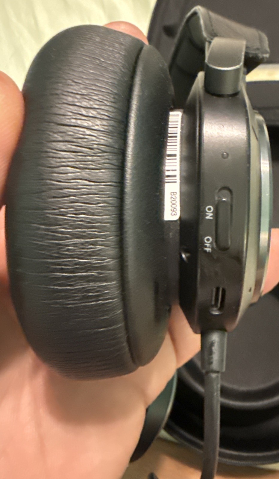 Bang & Olufsen American Airlines Flight Headphones 1/4” Jack w/ Case EUC Read