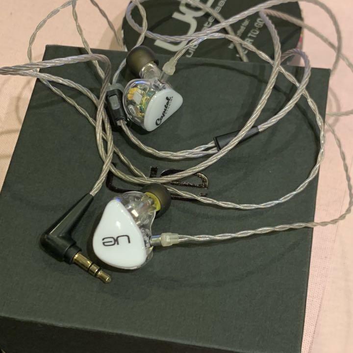 Ultimate Ears UE Reference Remastered to go UE RR Universal Fit earphone