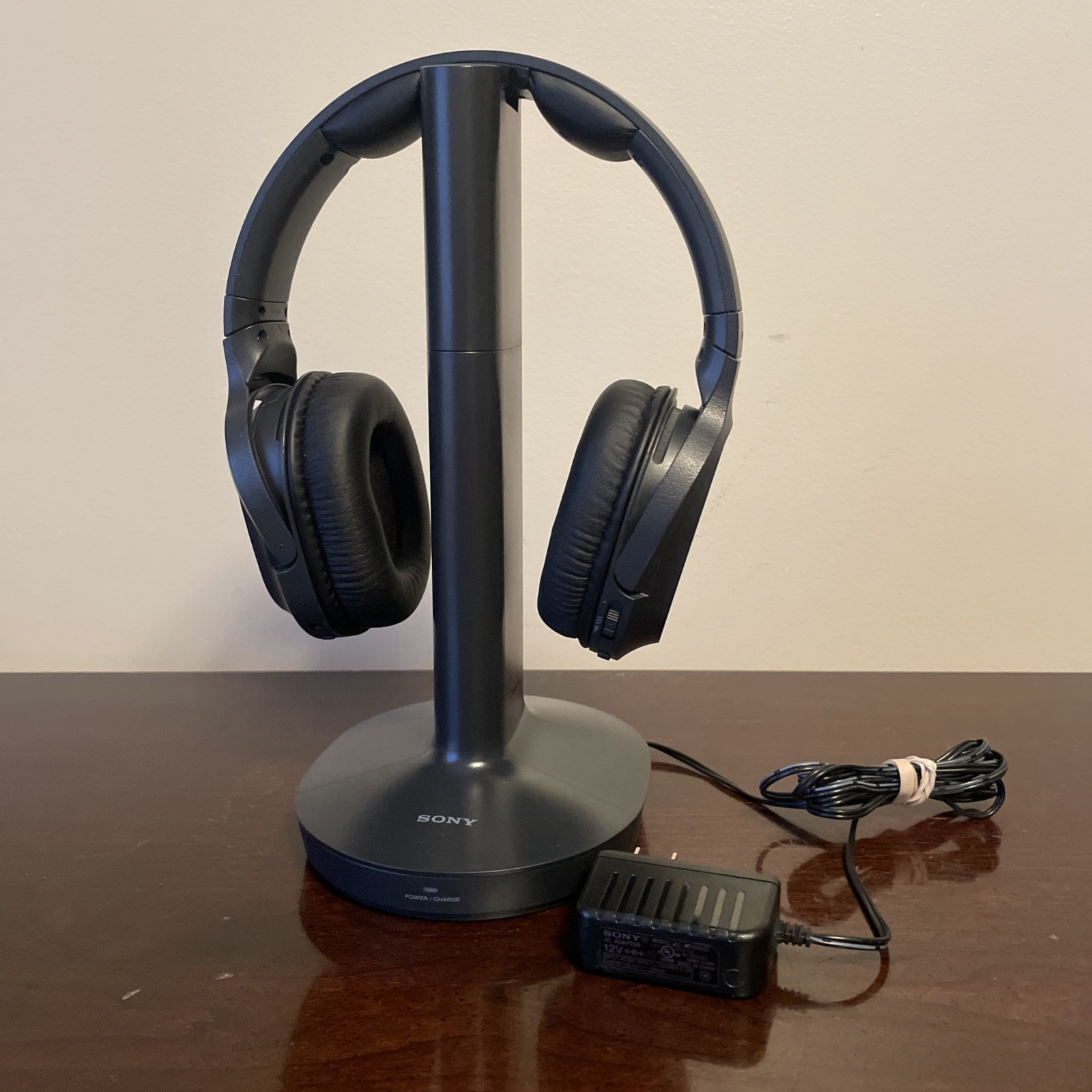 Sony RF Wireless Noise Reducing Headphones WHRF400+Stereo Transmitter TMR-RF400