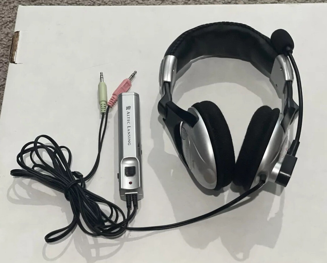 Altec Lansing AHS602i Retro Gaming Headset – Silver/Black – 2005