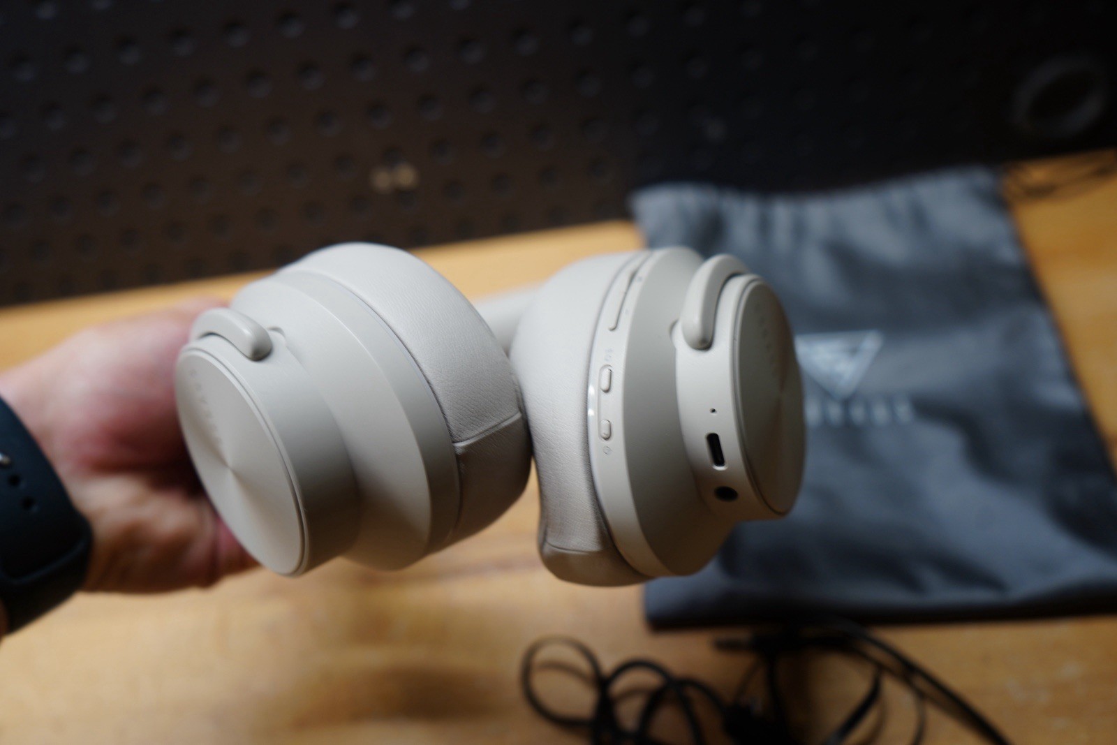 (i) DOQAUS LIFE 3 Bluetooth Headphones Wireless 90 Hrs Playtime Grey