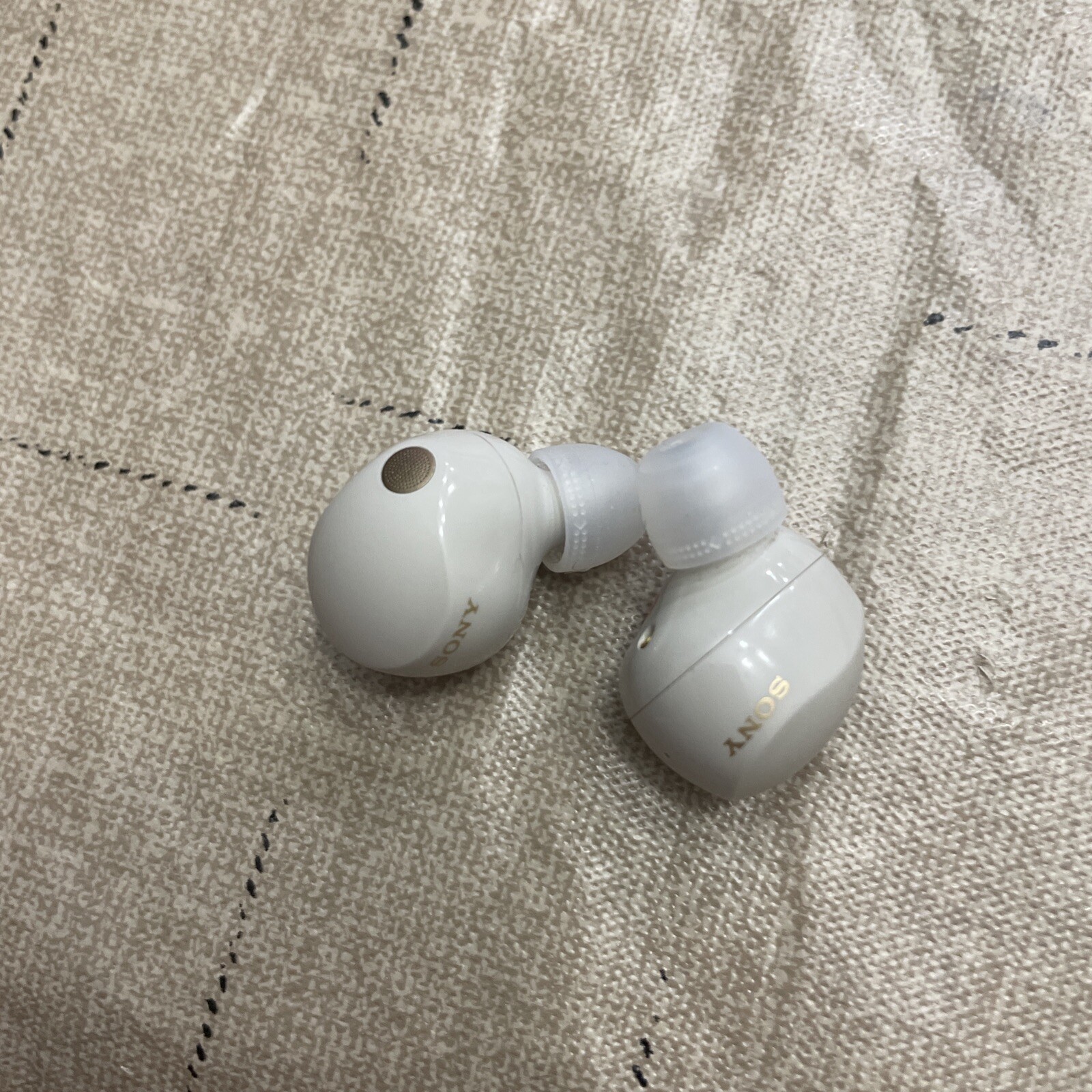 Sony WF-1000XM5 Noise Canceling Truly Wireless Bluetooth Earbuds – Silver