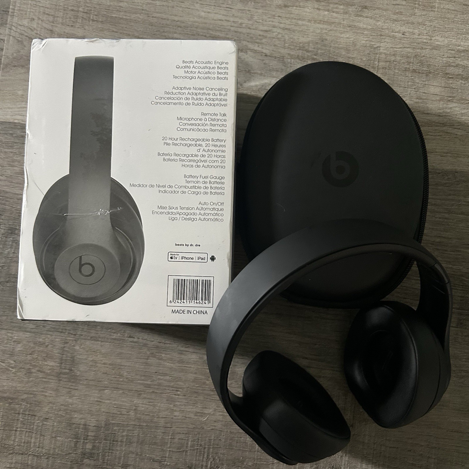 Beats Studio Pro Wireless Bluetooth Over-Ear Headphones Black USB-C 3.5mm