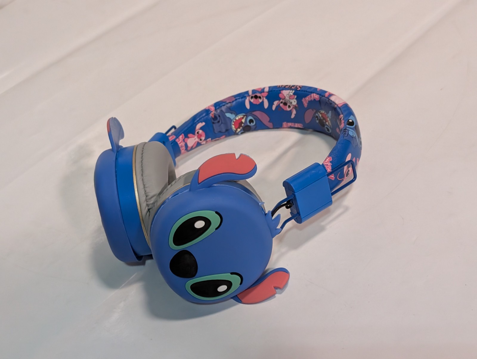 Lot of 10 Stitch kids Bluetooth wireless headphones AH-906 mic 3.5mm jack blue