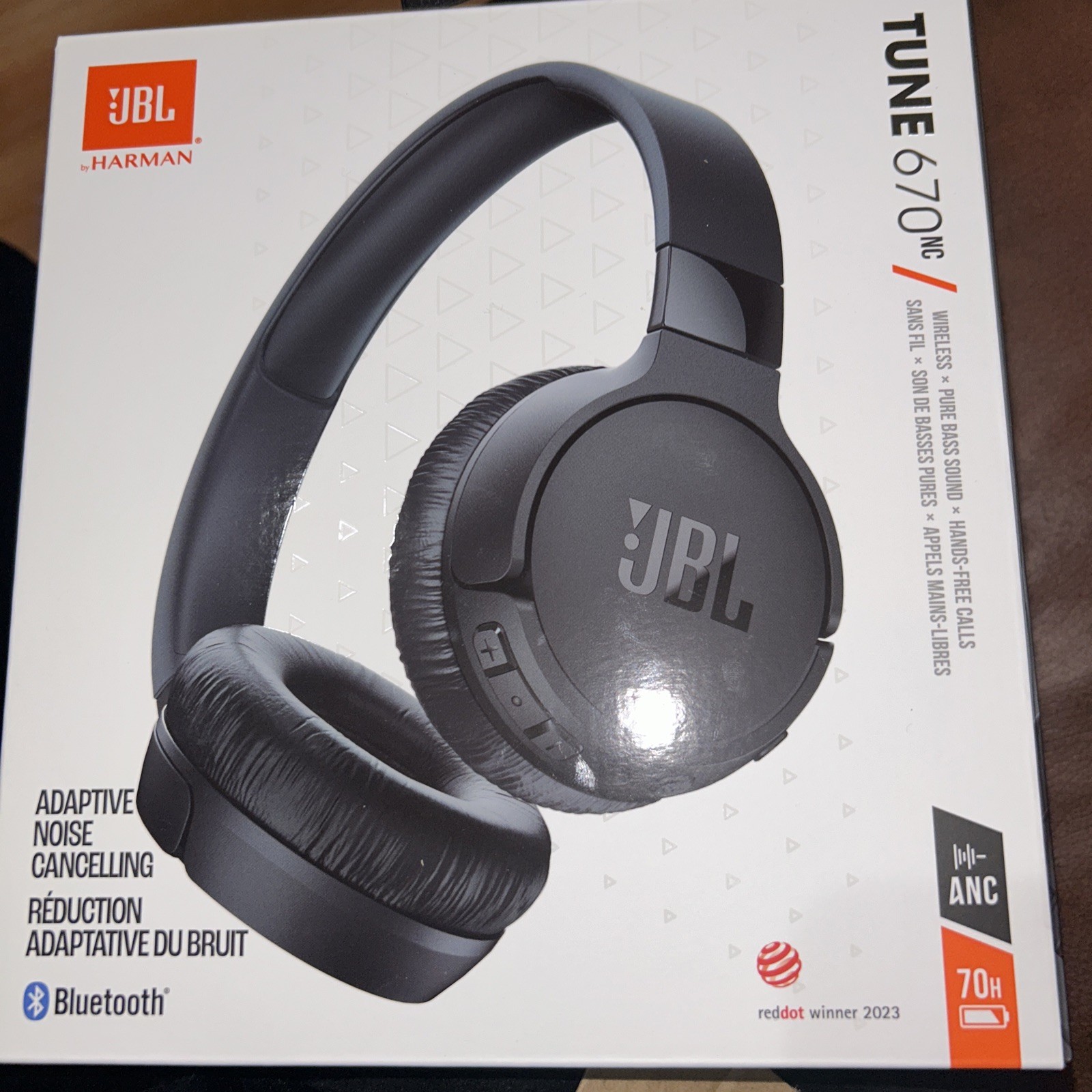 JBL TUNE 670NC Noise Cancelling Bluetooth Headphones Sealed