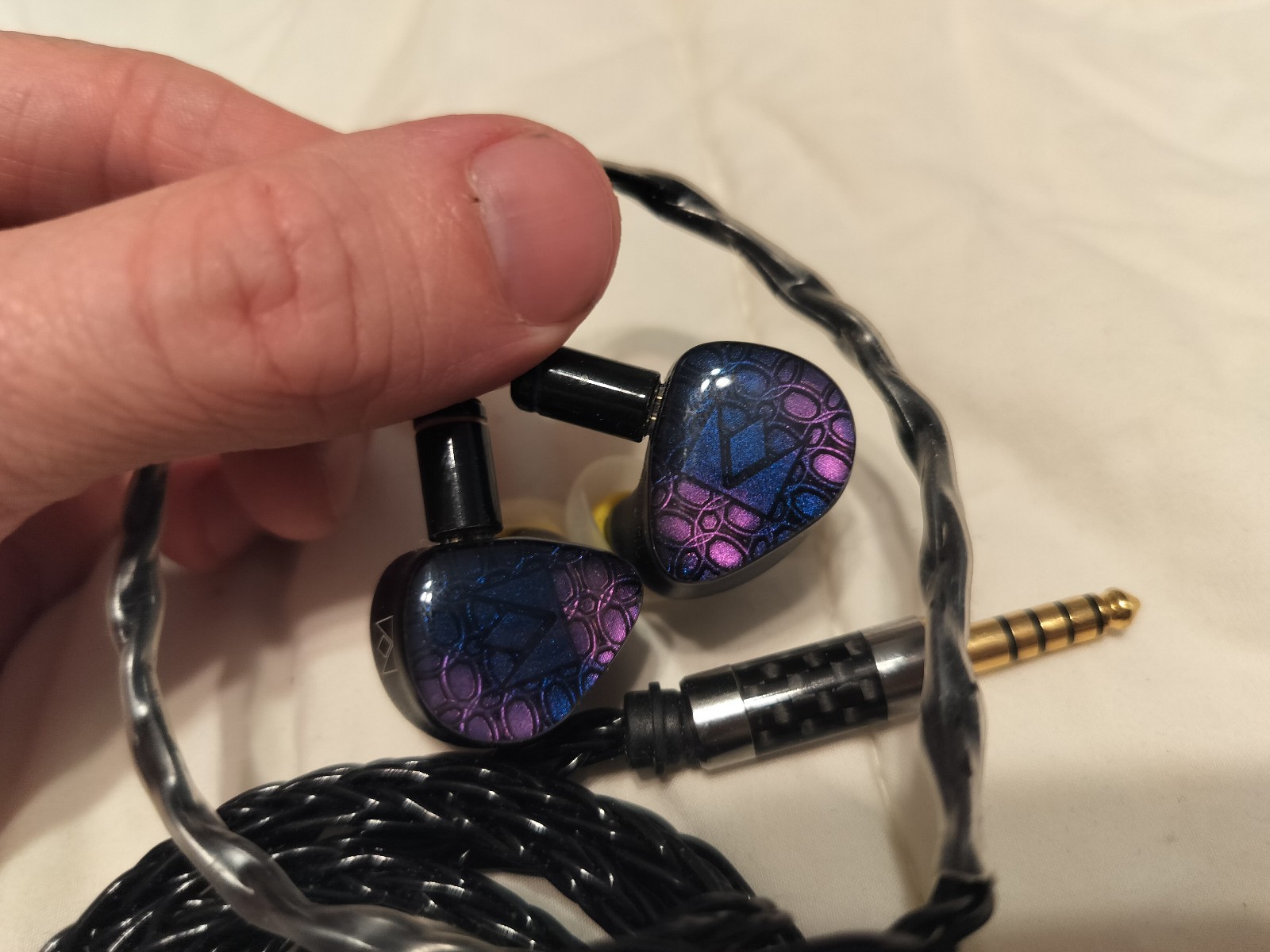 Noble Audio Knight 1 DD + 1 BA + 1 PZ Tribrid In Ear Monitors – USED
