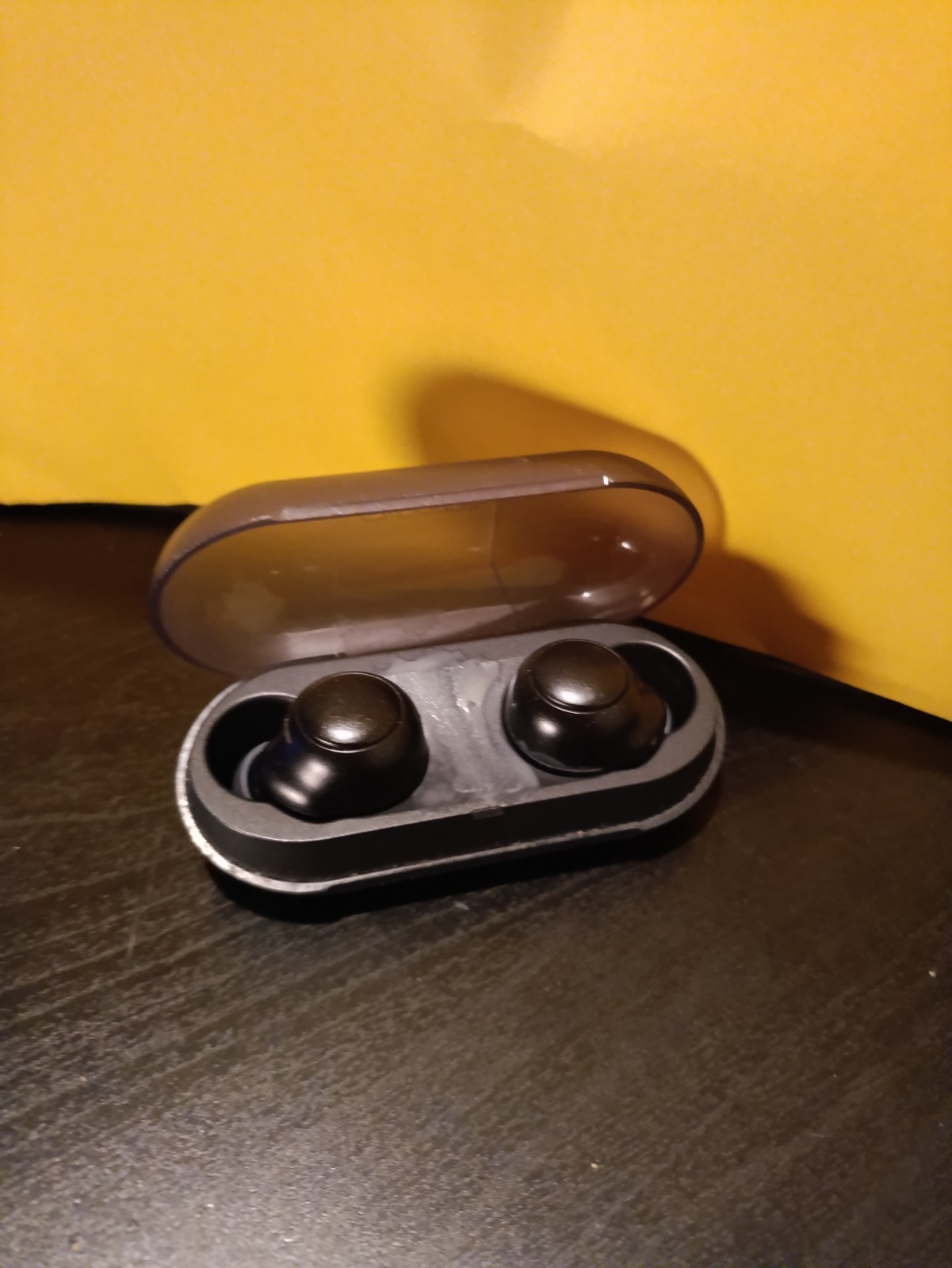 Lot of 4 Sony WF-C500 / WF-C700N Wireless Earbuds w/ Charging Cases – Read Descr