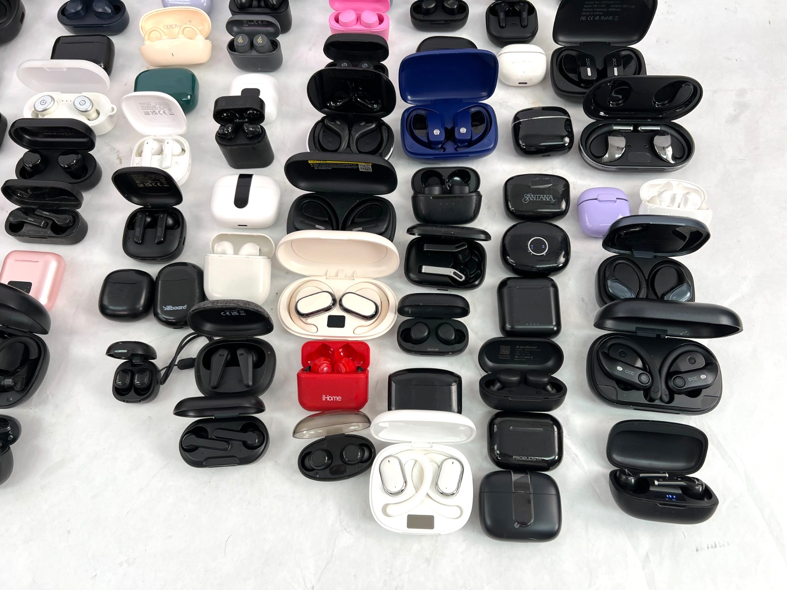 LOT OF 100 Lenovo ONN JLAB TOZO iHome Generic In-ear Bluetooth Earbuds (1)