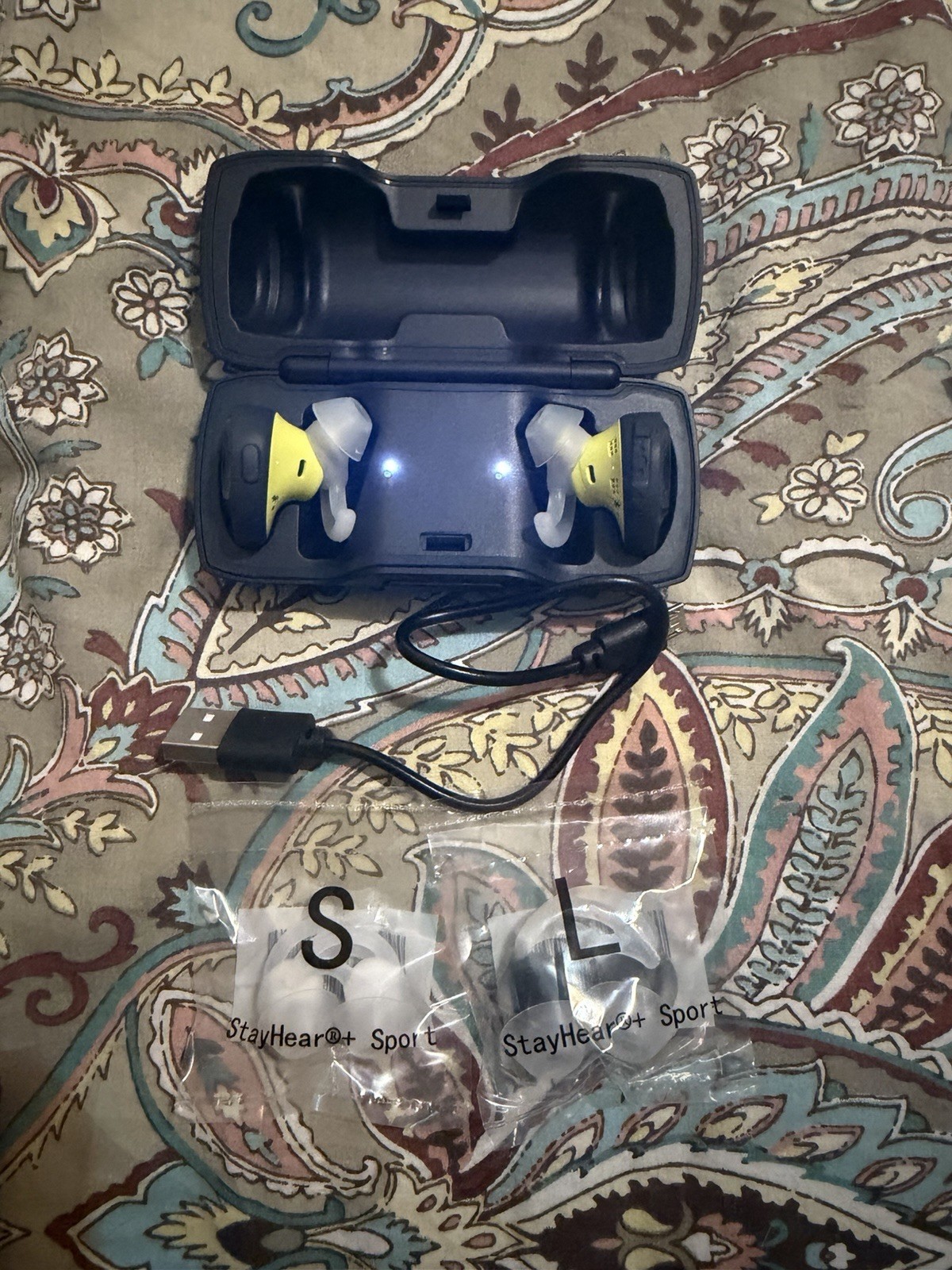 Bose Soundsport Free Wireless Ear Buds Original Packaging