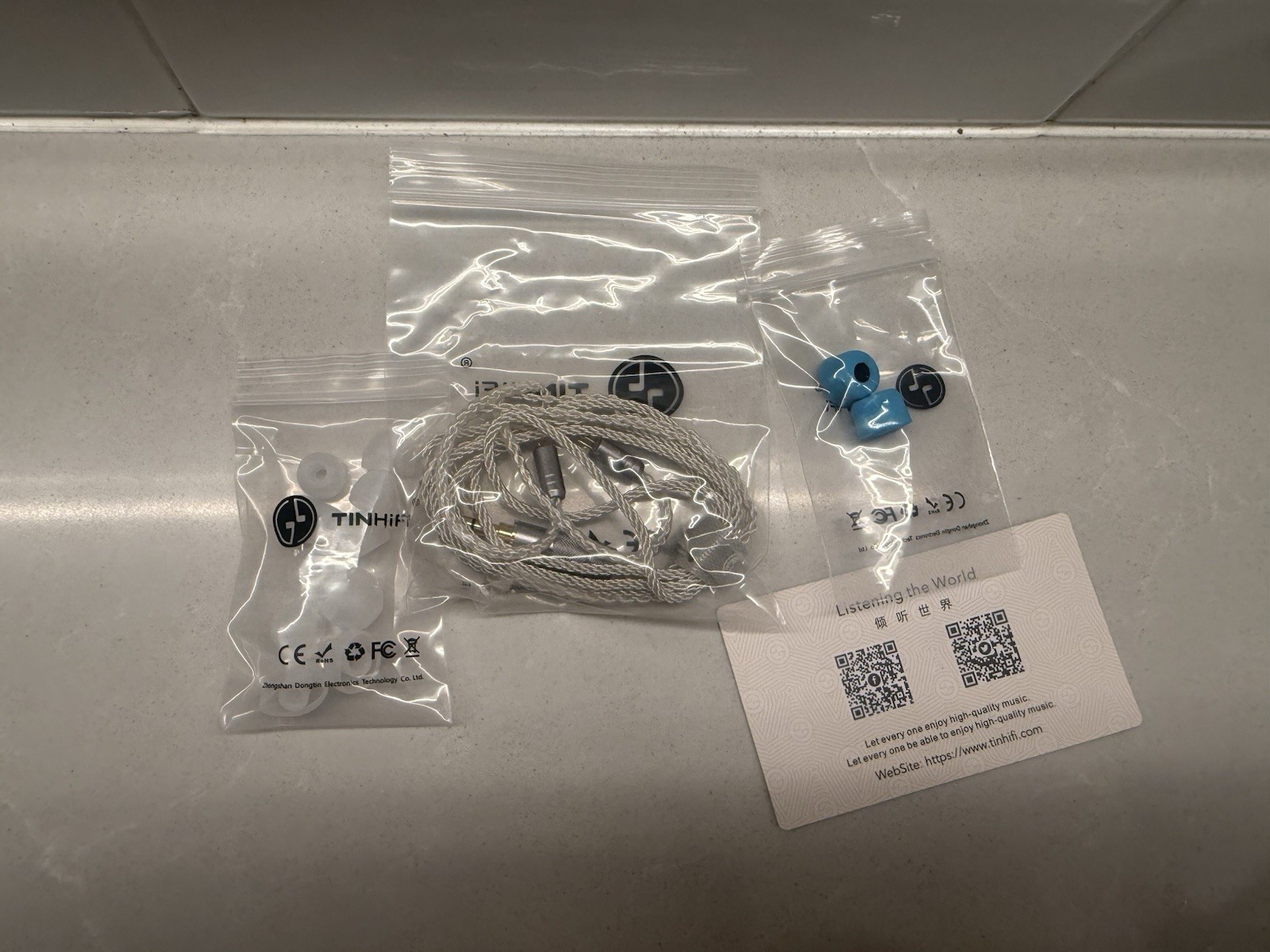 TINHIFI T2 DLC Dynamic Driver Earphone 0.78mm 2Pin 5N 8-Core Silver-Plated Cable