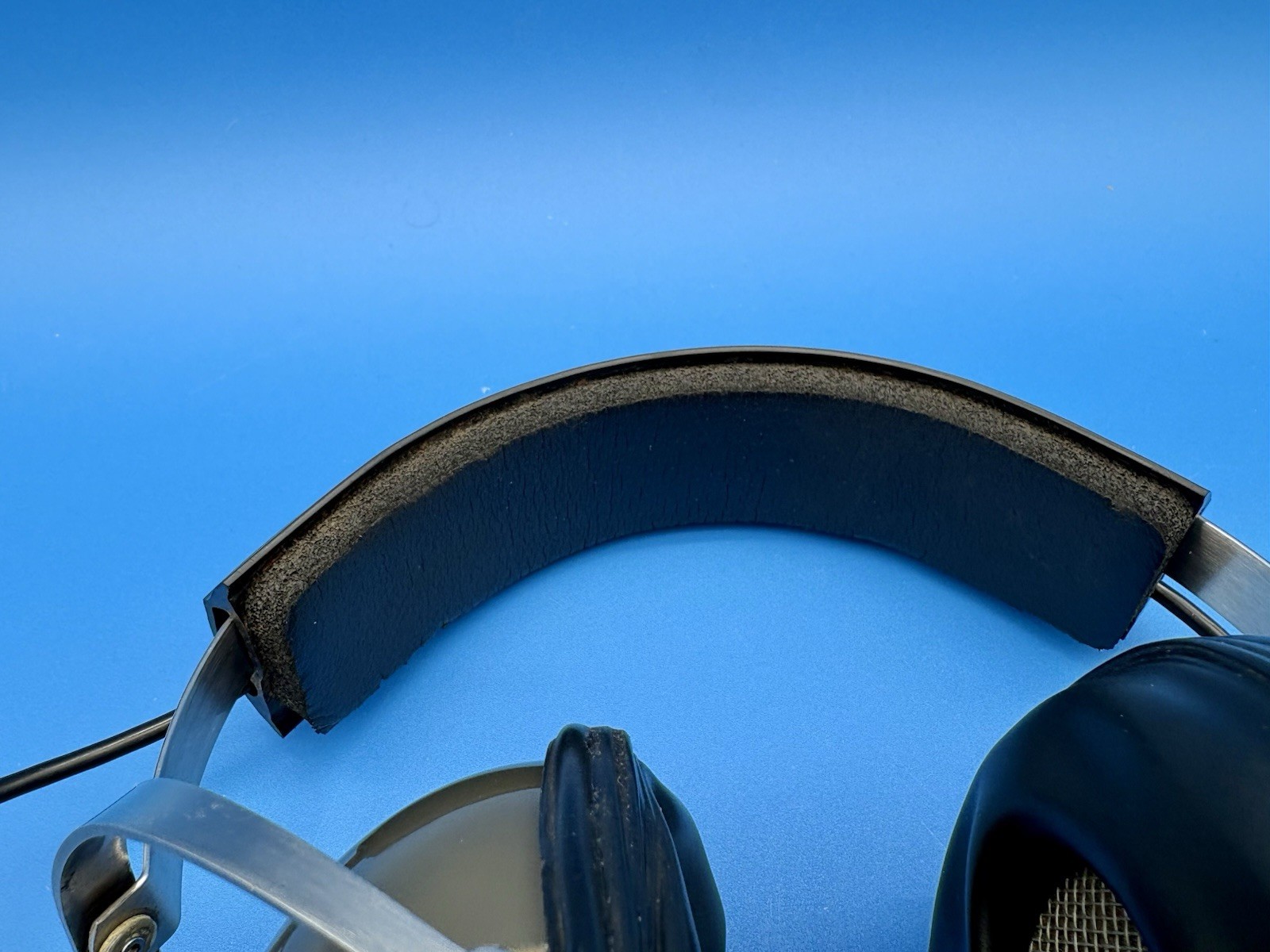 Vintage Koss Pro 4A Stereophones Wired Closed Ear Headphones – Working Condition