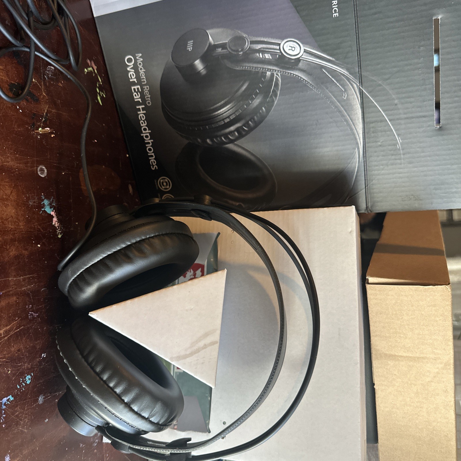 Monoprice Modern Retro Over Ear Headphones, Black, Lightly Used