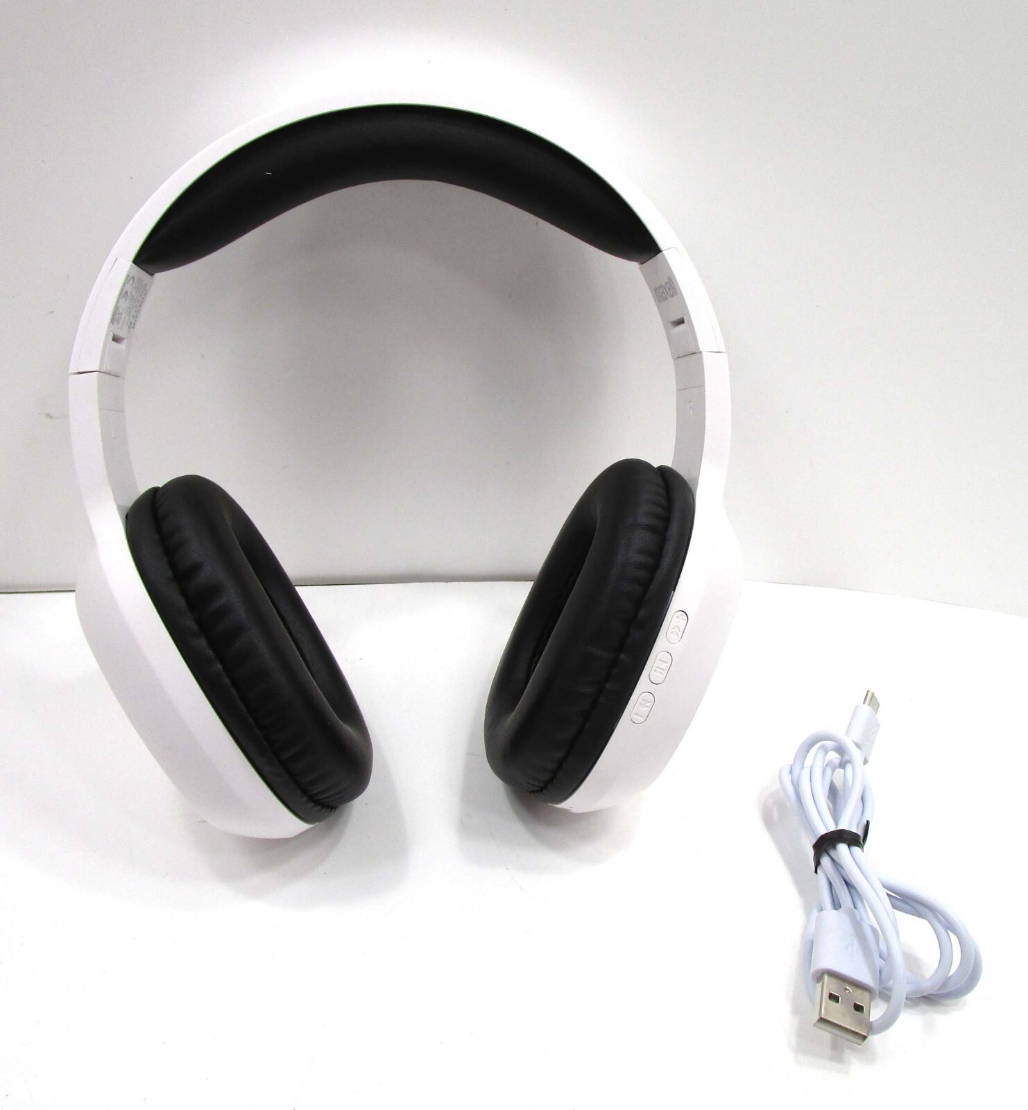 MAXELL Bass13 B13-HD1 Foldable Bluetooth Headphones With USB Charging Cable