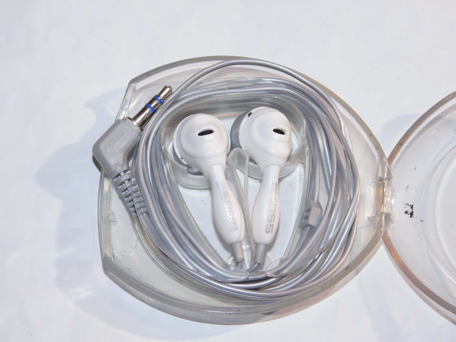 Koss White in Ear Headphones 4′ Cord Ships from USA Seller