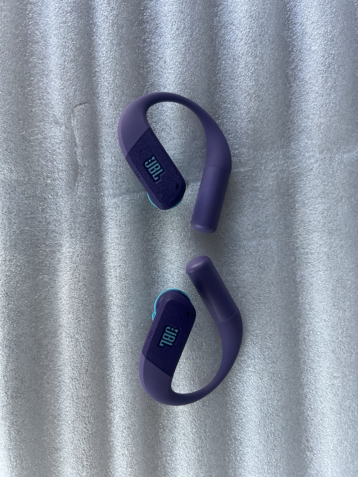 JBL Endurance Peak 4 ,earbuds Only-NO Charge CASE-Color: Black