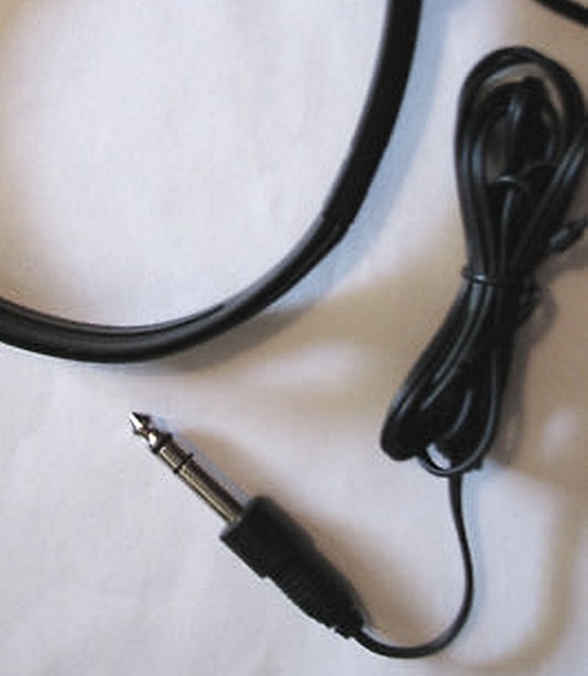 Compact Stereo Padded Lightweight Headphones with 1/4″ Inch Stereo Phone Plug.