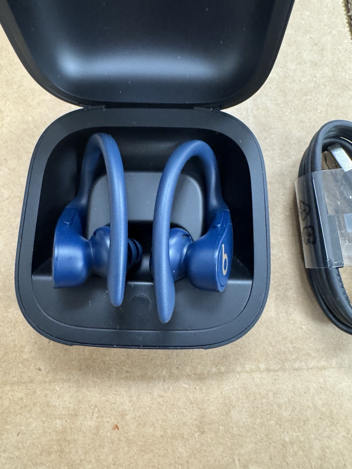 Beats by Dr. Dre Powerbeats Pro BLUE IN Ear Headphones MV6Y2LL/A – ACTUAL PICS
