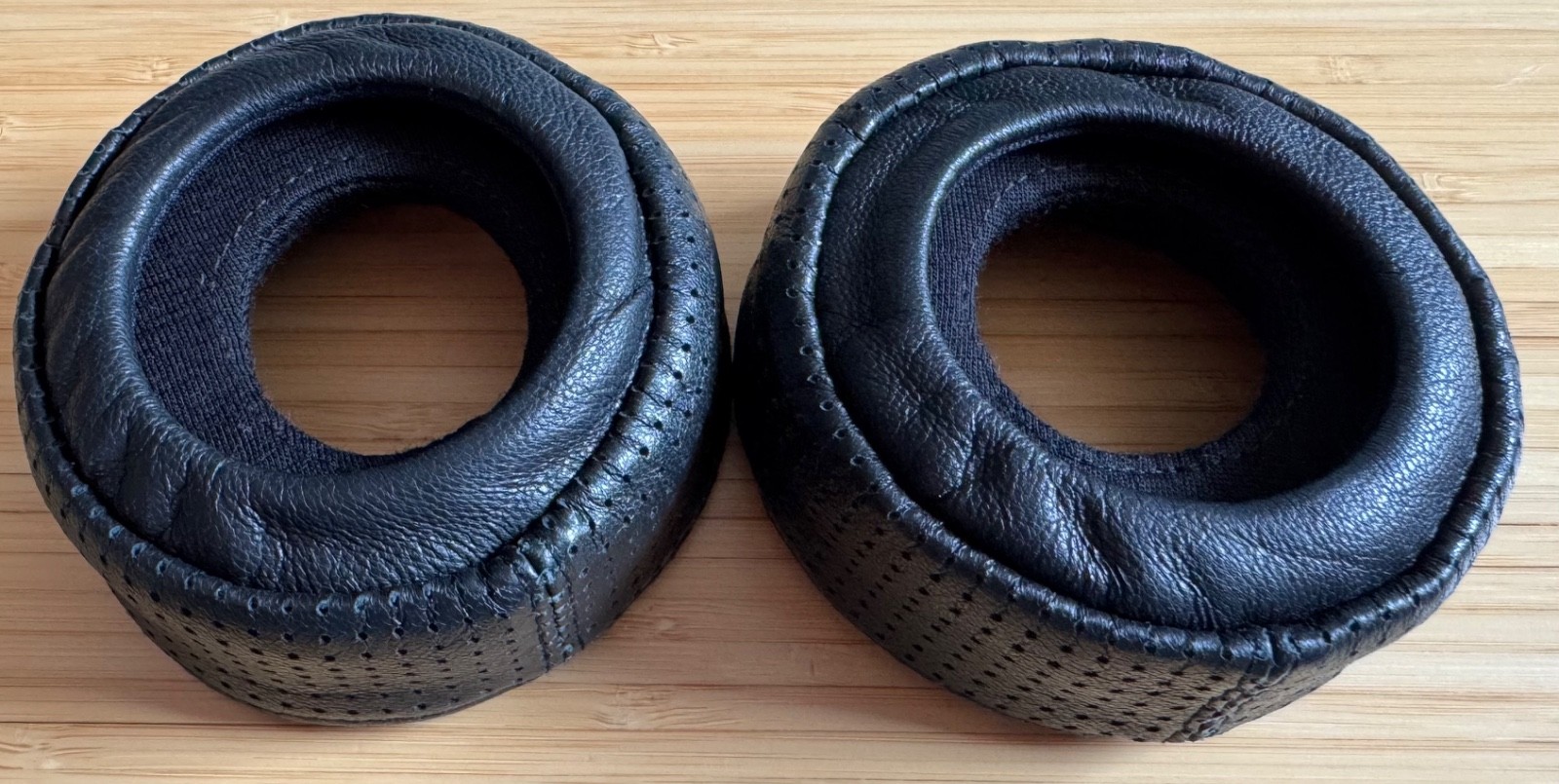Beautiful Audio Hybrid Premium Ear Pads Black 54mm Small for Grado Headphones