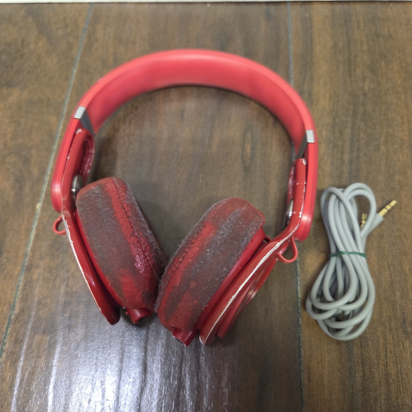 Red Beats Mixr DJ On-Ear Headphones w/Generic Audio Cord | Needs New Ear Cushion