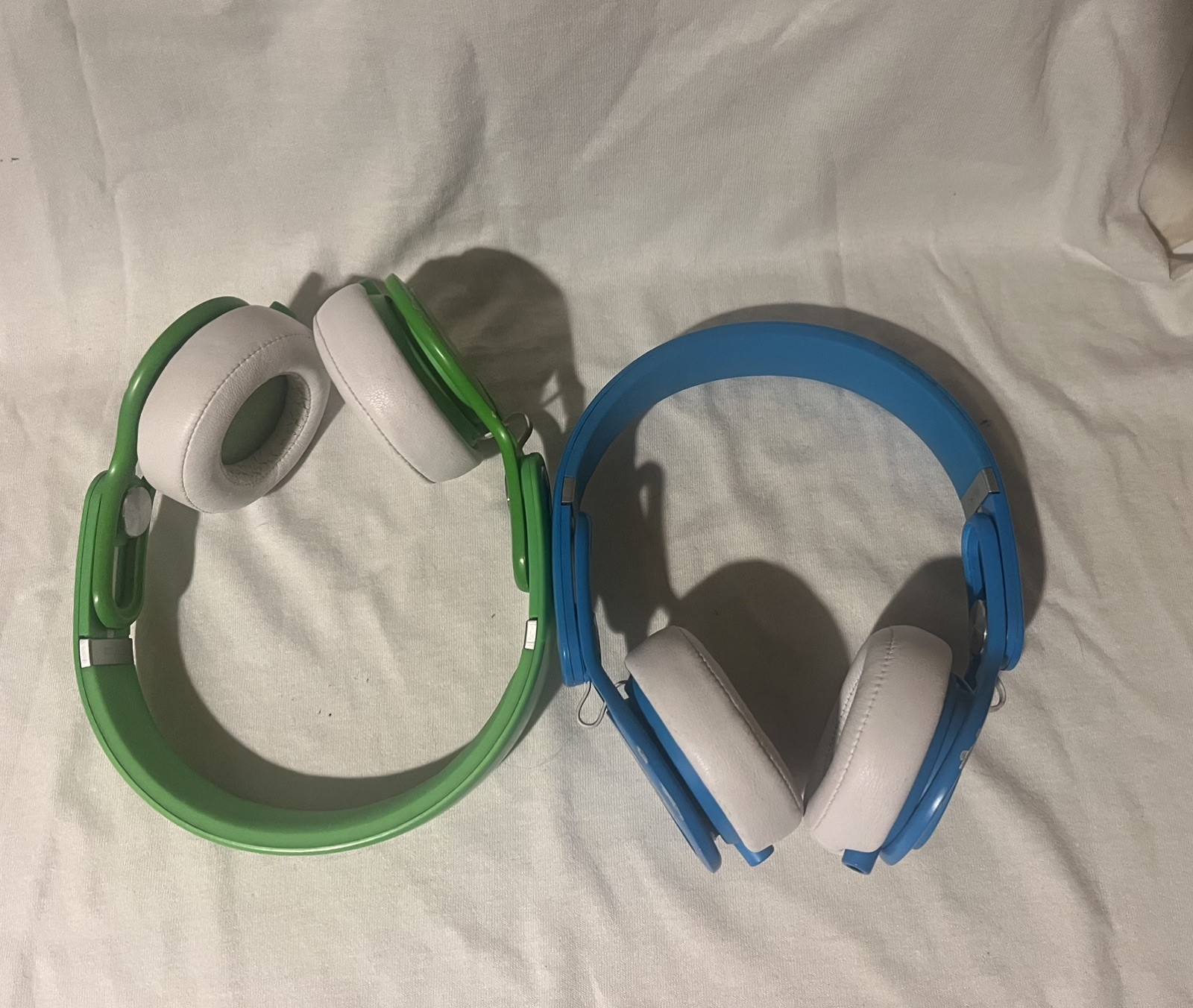 LOT of 2 RARE Beats Mixr Headphones GREEN & BLUE by Dr Dre TESTED WORKS Mixer