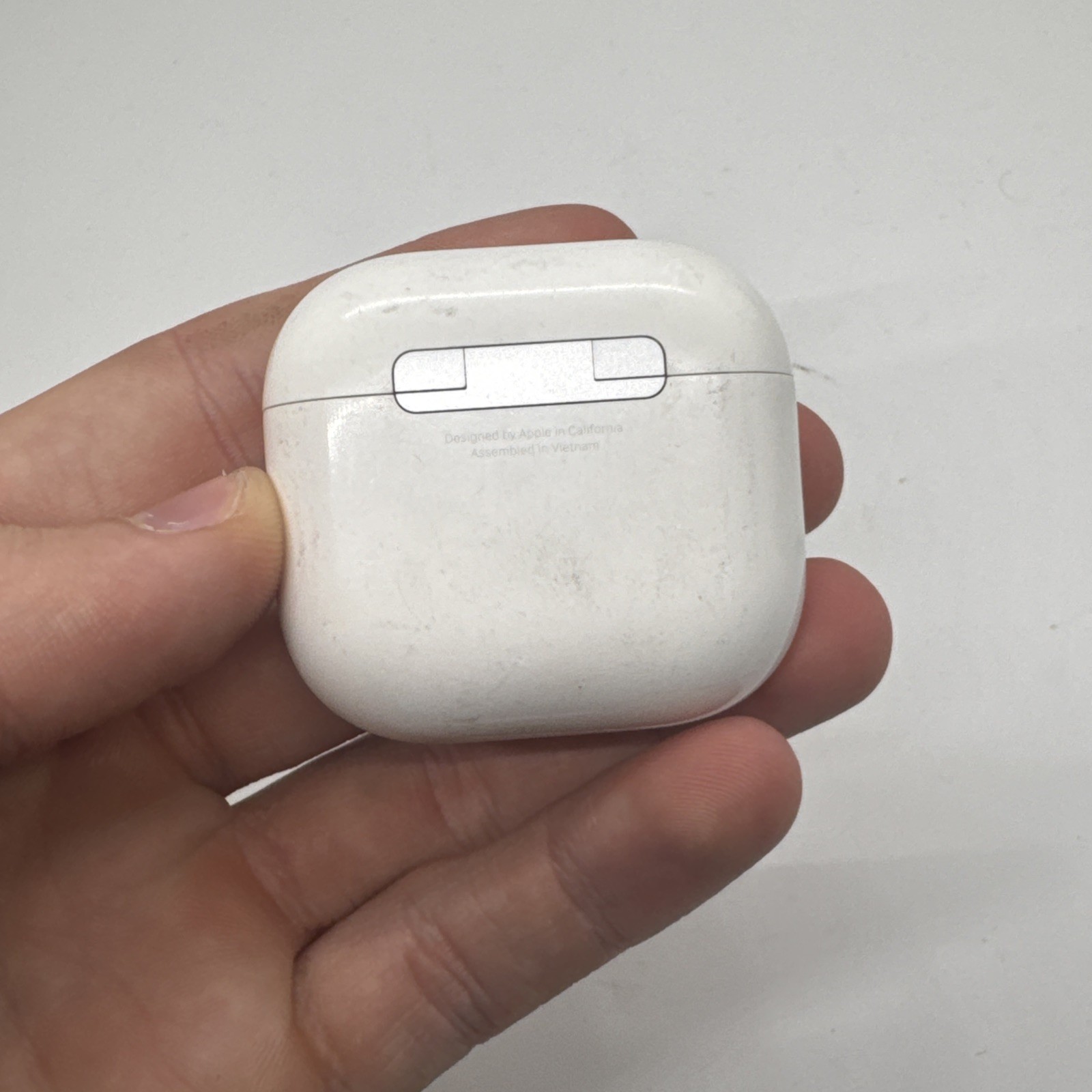 Apple AirPods 4th Gen ANC with MagSafe Charging Case A3056 A3055 A3059 MXP93LL/A
